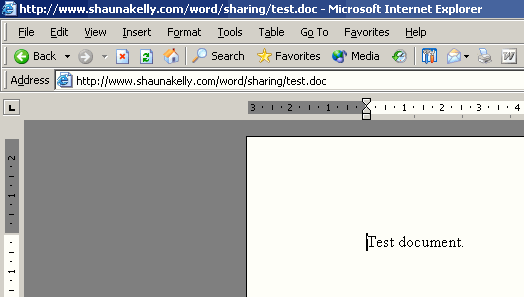 Ein Word-Dokument in Internet Explorer Word-Plug-in öffnen, zeigt eine Kombination von Word und Internet Explorer-Symbolleisten.